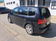 Volkswagen Touran Kombi 1,6 l 77 kw