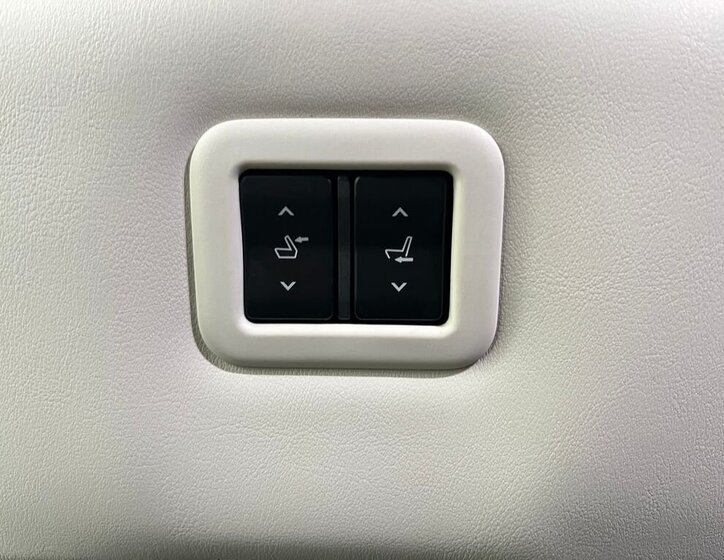 Mazda MX-30 SUV / Terénní 0,0 107 kw