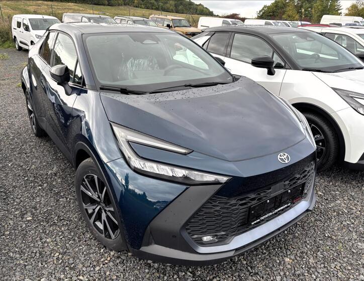 Toyota C-HR 1