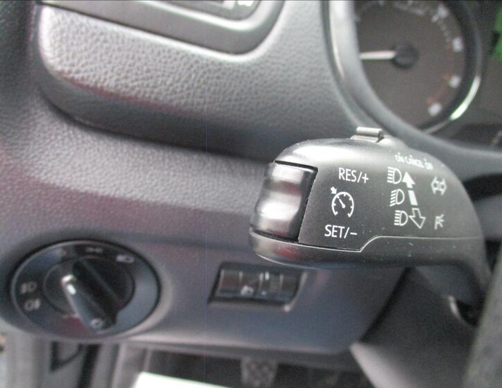 Škoda Roomster Kombi 1,2 l 63 kw