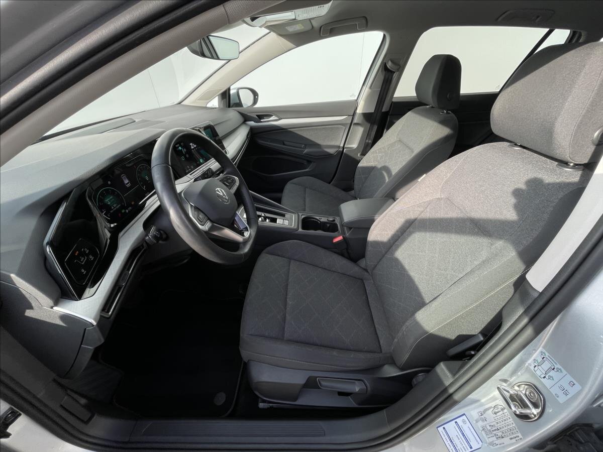 Volkswagen Golf Kombi 1,5 l 110 kw