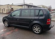 Volkswagen Touran 8