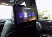 Cadillac Escalade 43