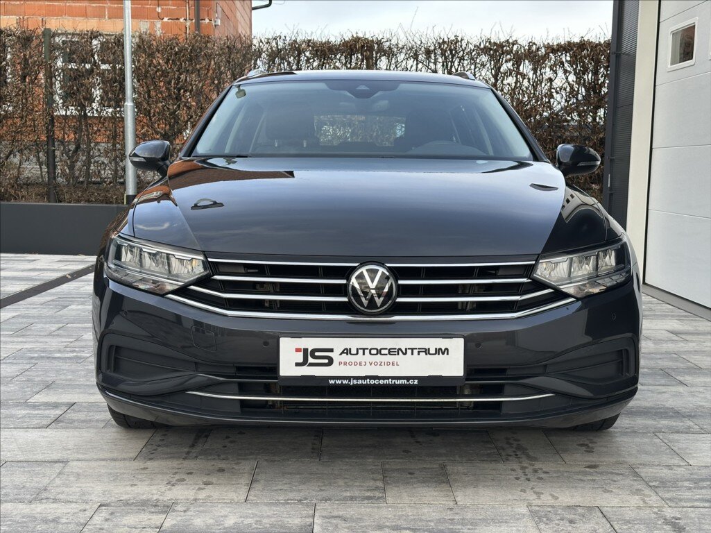 Volkswagen Passat Kombi 1,5 l 110 kw
