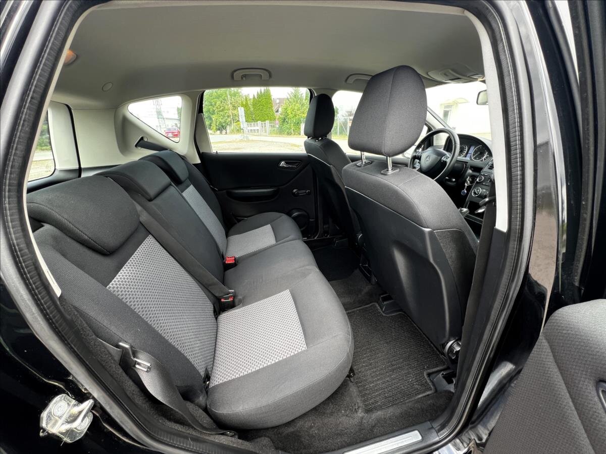 Mercedes-Benz Třídy A Hatchback 1,5 l 70 kw