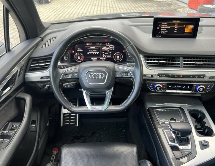 Audi SQ7 SUV 4,0 l 320 kw