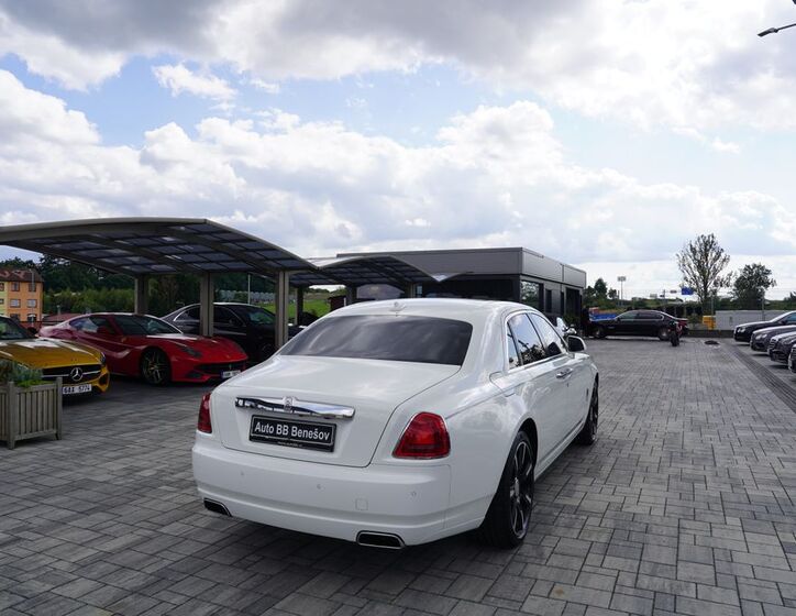 Rolls-Royce Ghost 6