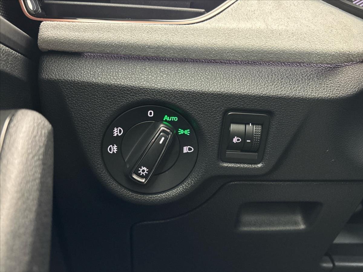 Škoda Scala Hatchback 1,5 l 110 kw