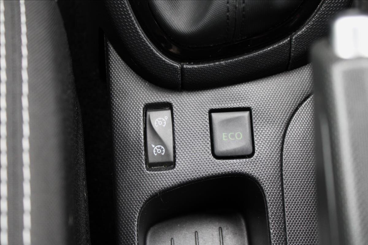 Renault Clio Kombi 898,0 66 kw