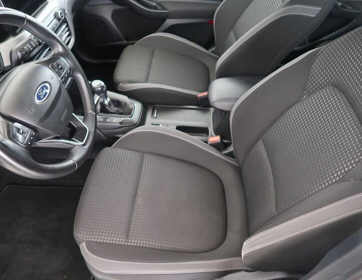 Ford Focus Kombi 1,5 l 88 kw