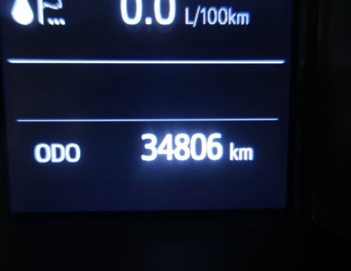 Toyota C-HR SUV / Terénní 1,8 l 72 kw