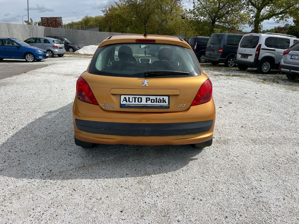 Peugeot 207