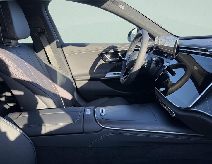 Mercedes-Benz Třídy E Sedan / Limuzína 2,0 l 225 kw