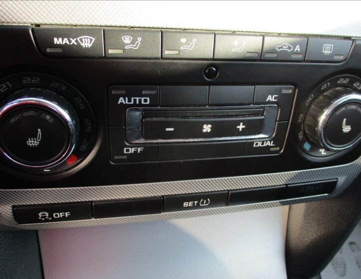 Škoda Octavia Sedan 1,4 l 90 kw