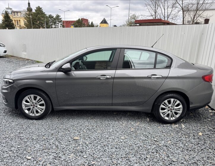 Fiat Tipo Sedan / Limuzína 1,4 l 70 kw