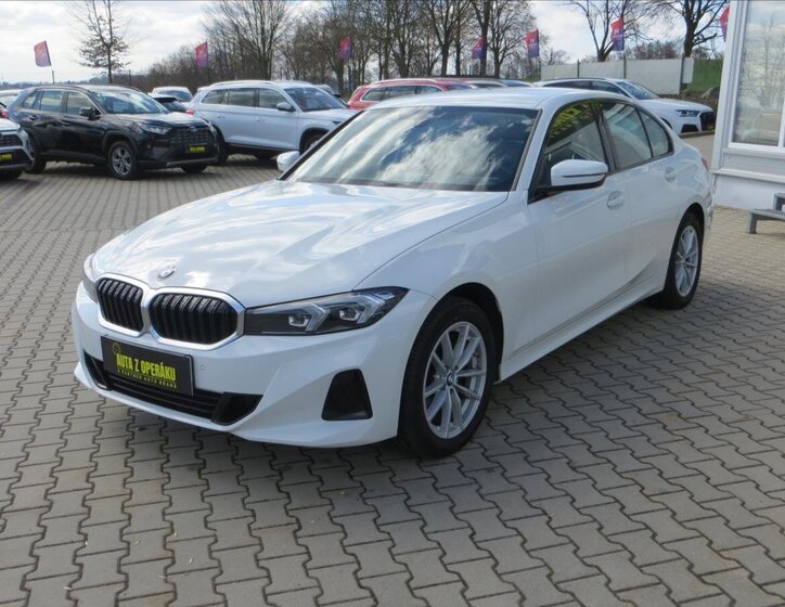 BMW Řada 3 Sedan / Limuzína 2,0 l 115 kw