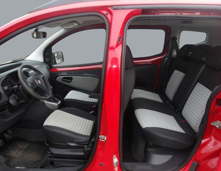 Peugeot Bipper Tepee Hatchback 1,4 l 54 kw