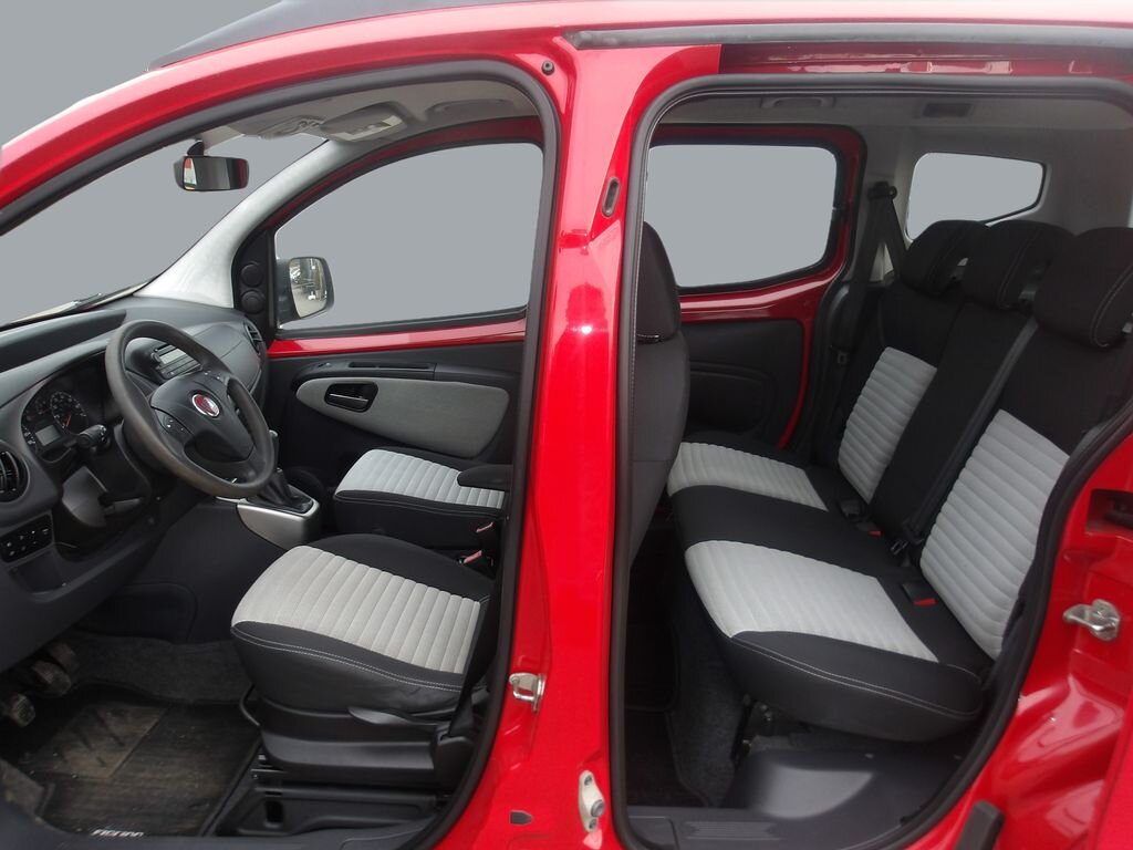 Peugeot Bipper Tepee Hatchback 1,4 l 54 kw