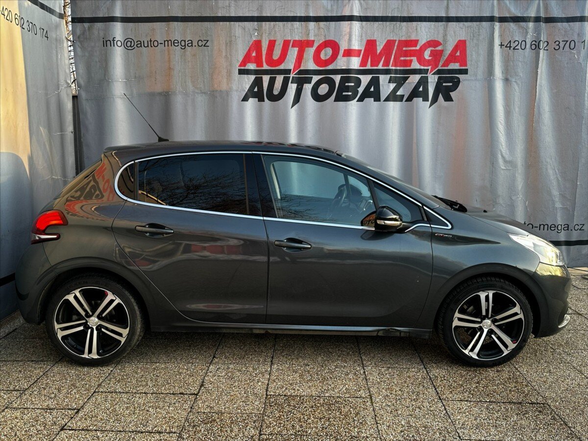 Peugeot 208 Hatchback 1,2 l 81 kw