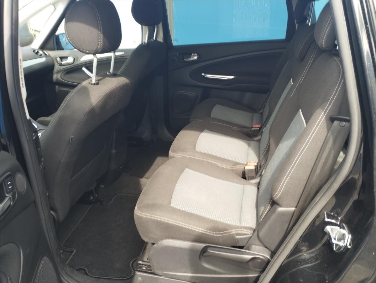 Ford S-MAX MPV 2,0 l 103 kw