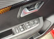 Peugeot 208 Hatchback 1,2 l 74 kw