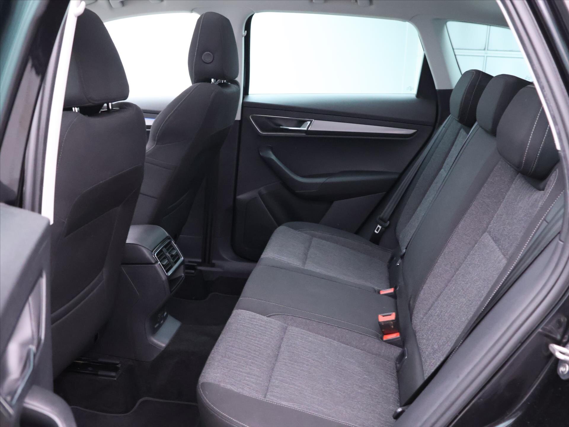 Škoda Karoq SUV / Terénní 999,0 85 kw