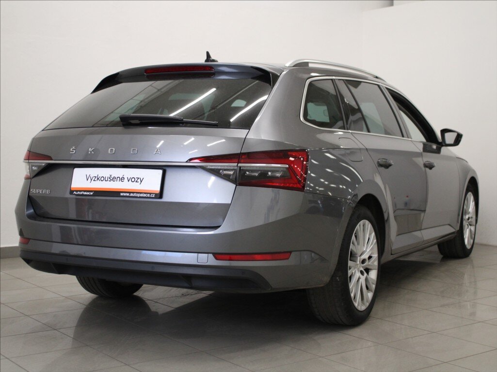 Škoda Superb Kombi 2,0 l 147 kw
