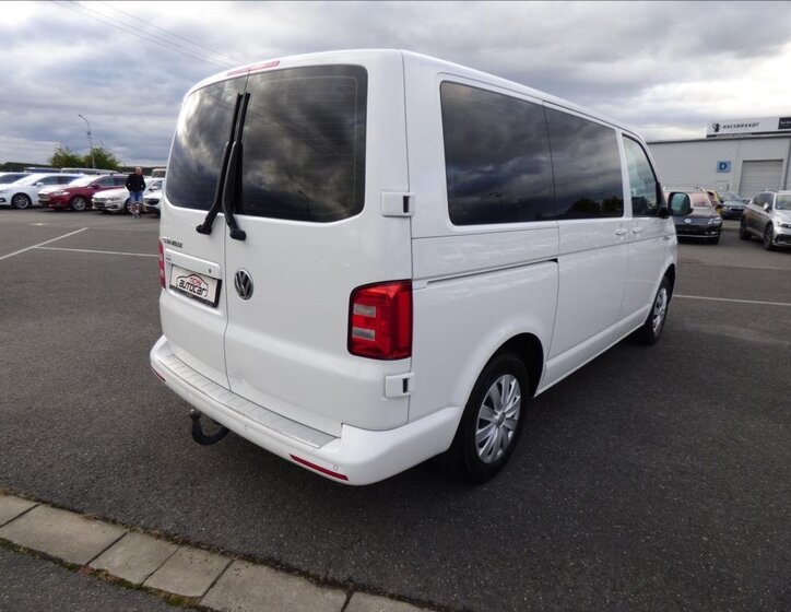 Volkswagen Caravelle MPV 2,0 l 110 kw