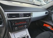 BMW Řada 3 Kombi 2,0 l 105 kw