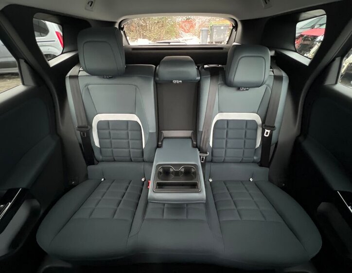 Citroën C5 Aircross SUV 1,2 l 107 kw