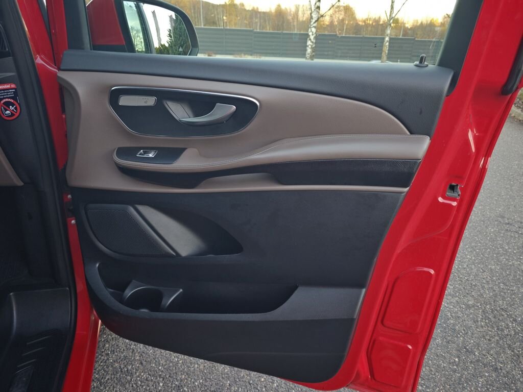 Mercedes-Benz Třídy V VAN-Minibus 2,0 l 174 kw