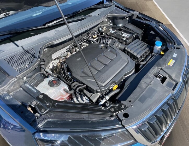 Škoda Karoq SUV / Terénní 2,0 l 110 kw