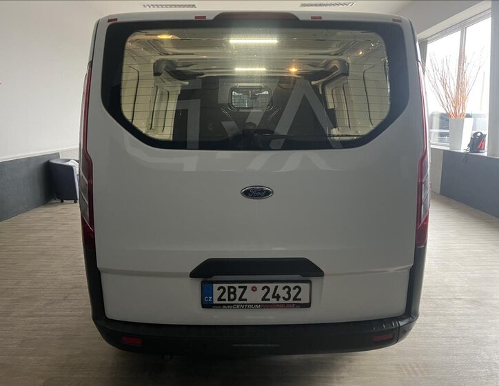 Ford Transit Custom Skříň 2,2 l 74 kw