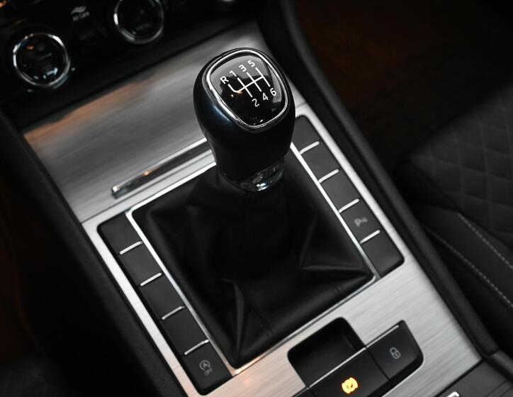 Škoda Superb 22