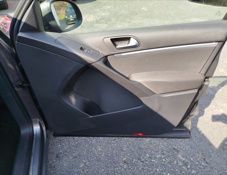 Volkswagen Tiguan SUV / Terénní 1,4 l 118 kw