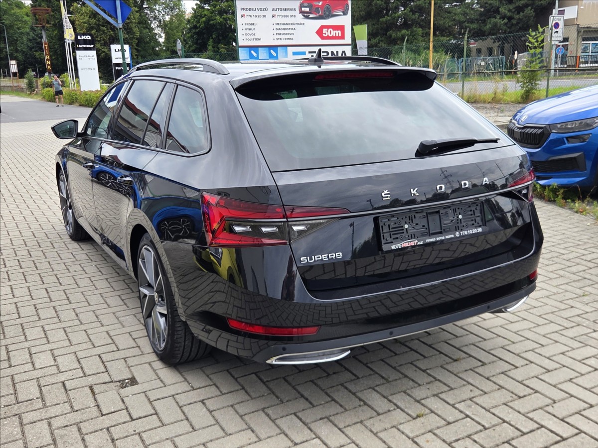 Škoda Superb