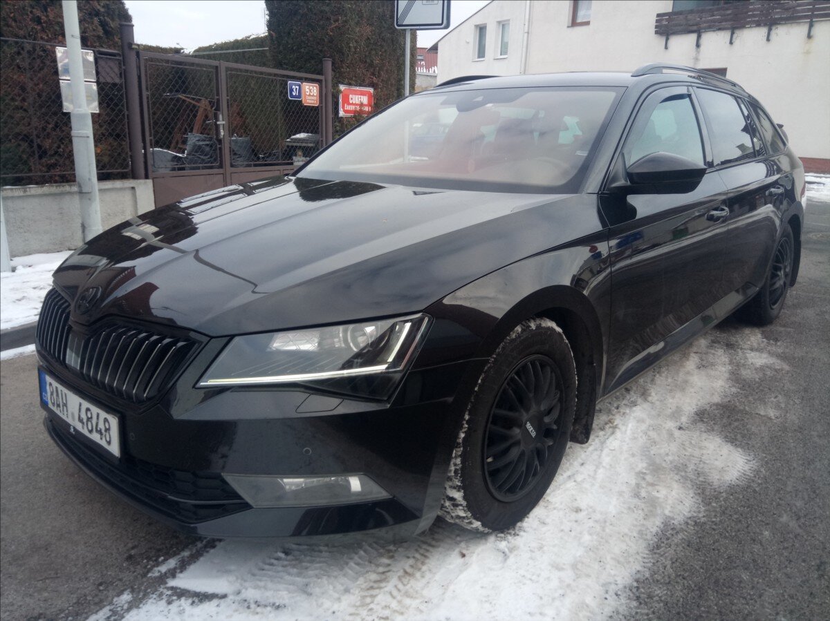 Škoda Superb Kombi 2,0 l 140 kw