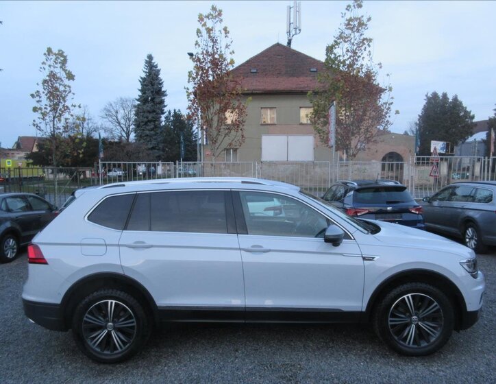 Volkswagen Tiguan Allspace 4
