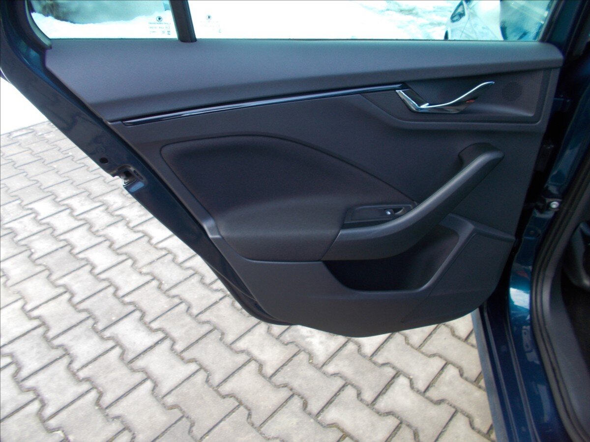 Škoda Kamiq SUV 999,0 85 kw