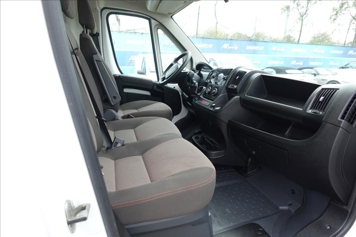 Peugeot Boxer Ostatní 2,2 l 121 kw