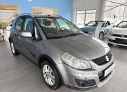 Suzuki SX4 Hatchback 2,0 l 99 kw