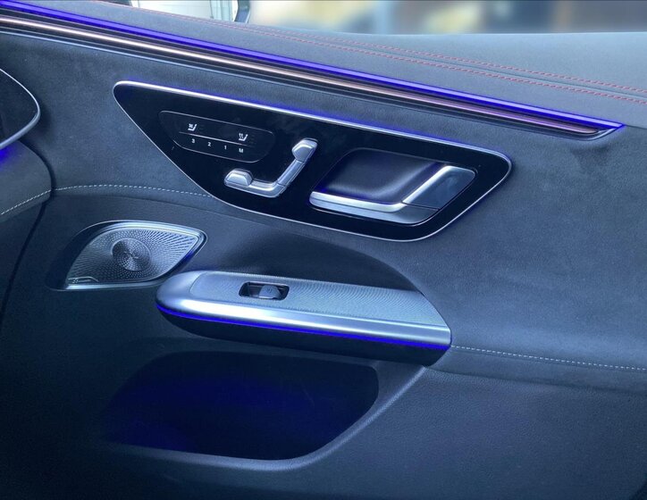 Mercedes-Benz EQE 19