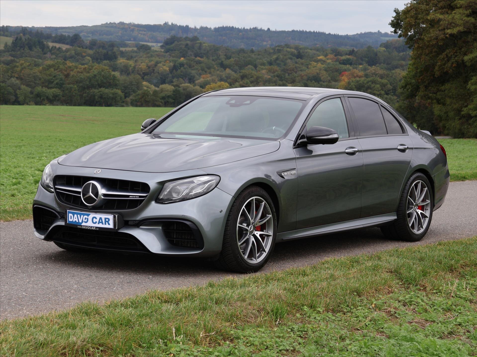 Mercedes-Benz Třídy E Sedan 4,0 l 450 kw