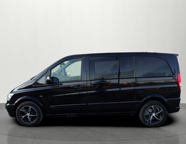 Mercedes-Benz Viano 2