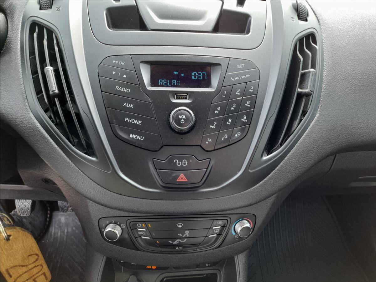 Ford Tourneo Courier MPV 998,0 74 kw