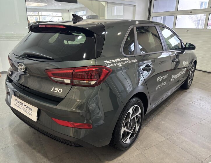 Hyundai i30 Hatchback 1,5 l 70 kw