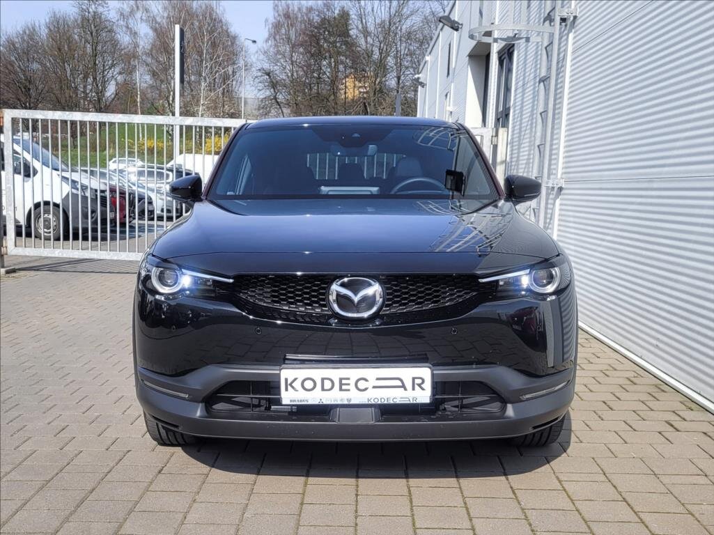 Mazda MX-30 Hatchback 829,0 125 kw