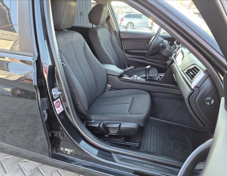 BMW Řada 3 Kombi 2,0 l 140 kw