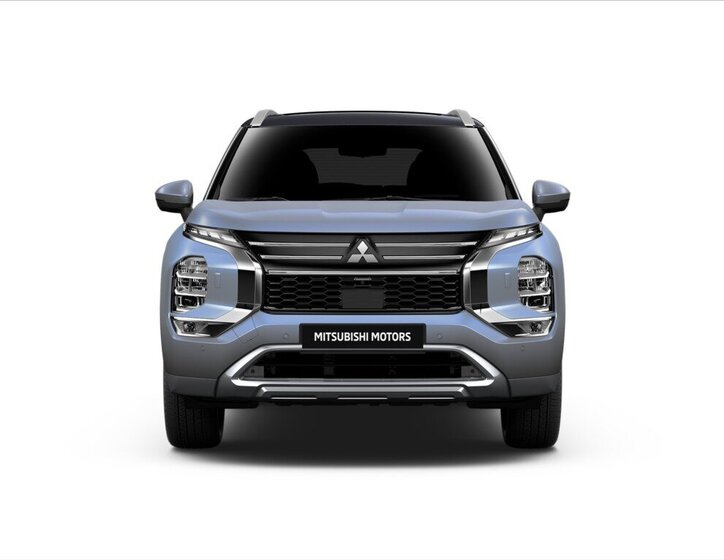 Mitsubishi Outlander SUV / Terénní 2,4 l 225 kw