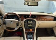 Jaguar XJ Sedan 3,0 l 175 kw